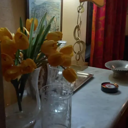 Nonna Emma Casa Fava